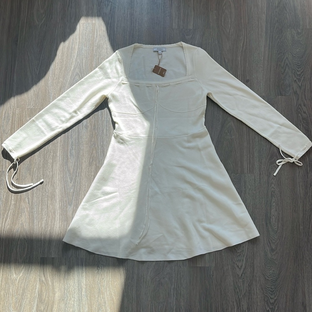 White Rihoas Mini Sweater Dress with ribbon detailing